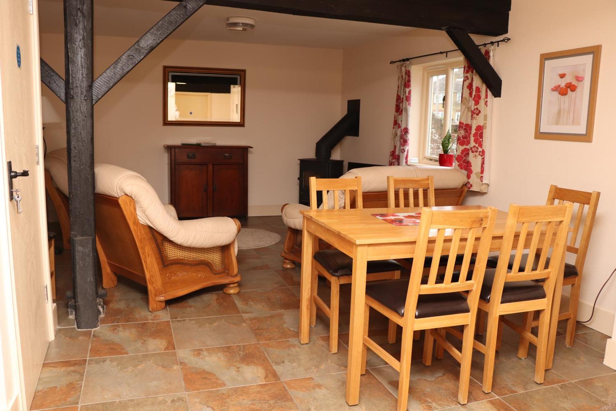 Palace Farm Courtyard And Granary Rooms Doddington  Ngoại thất bức ảnh